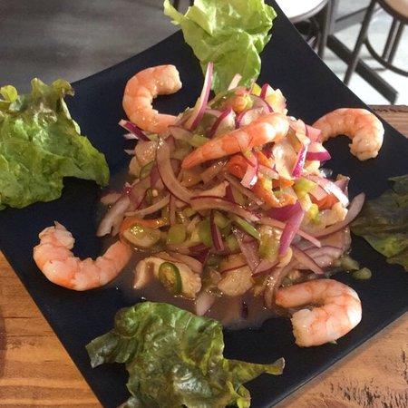 El Puerto Seafood SMA